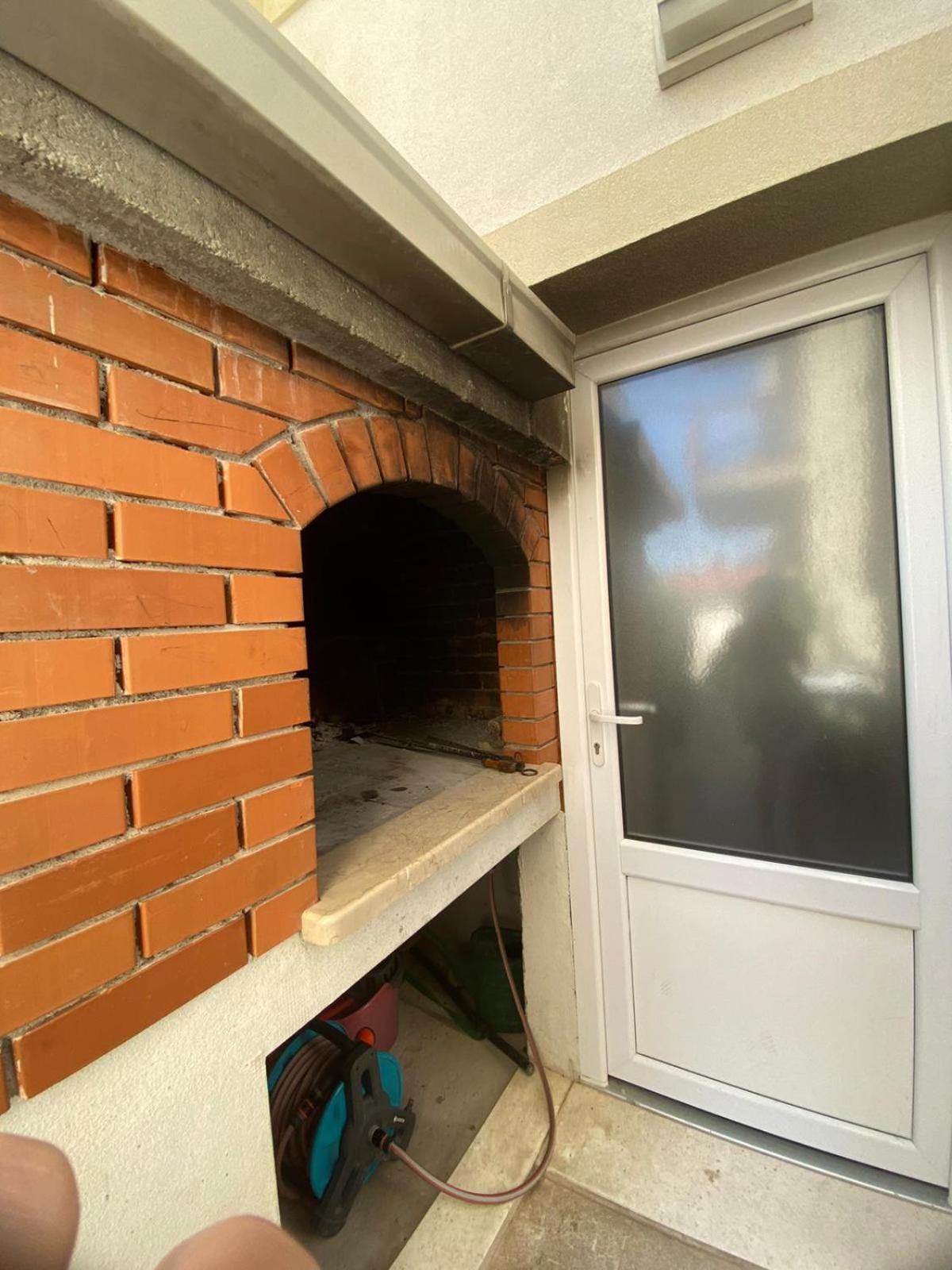 Apartment Nevena Omis Exterior photo